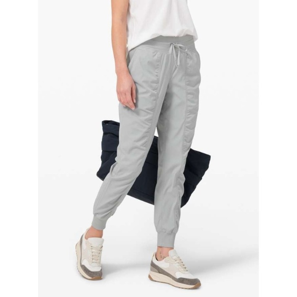 Lululemon Dance Studio Jogger 8 Silver Drop Gray 31x29 Swift Travel Athleisure